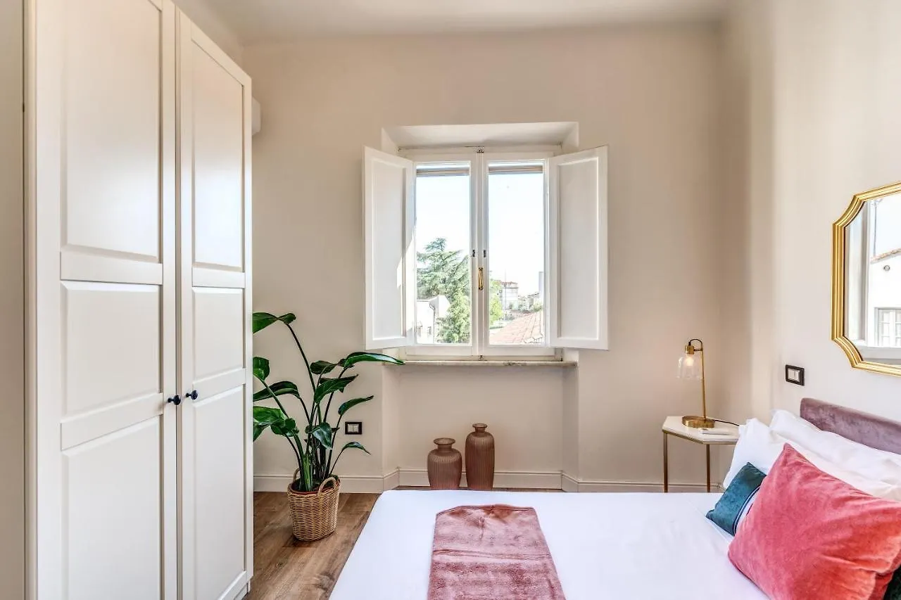 Aweshomeitaly - Pisa Park View Apartment
