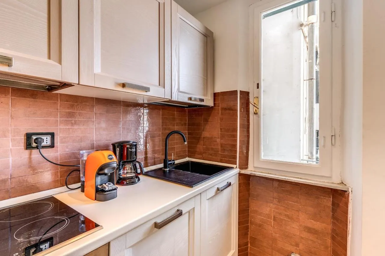 Aweshomeitaly - Pisa Park View Apartment