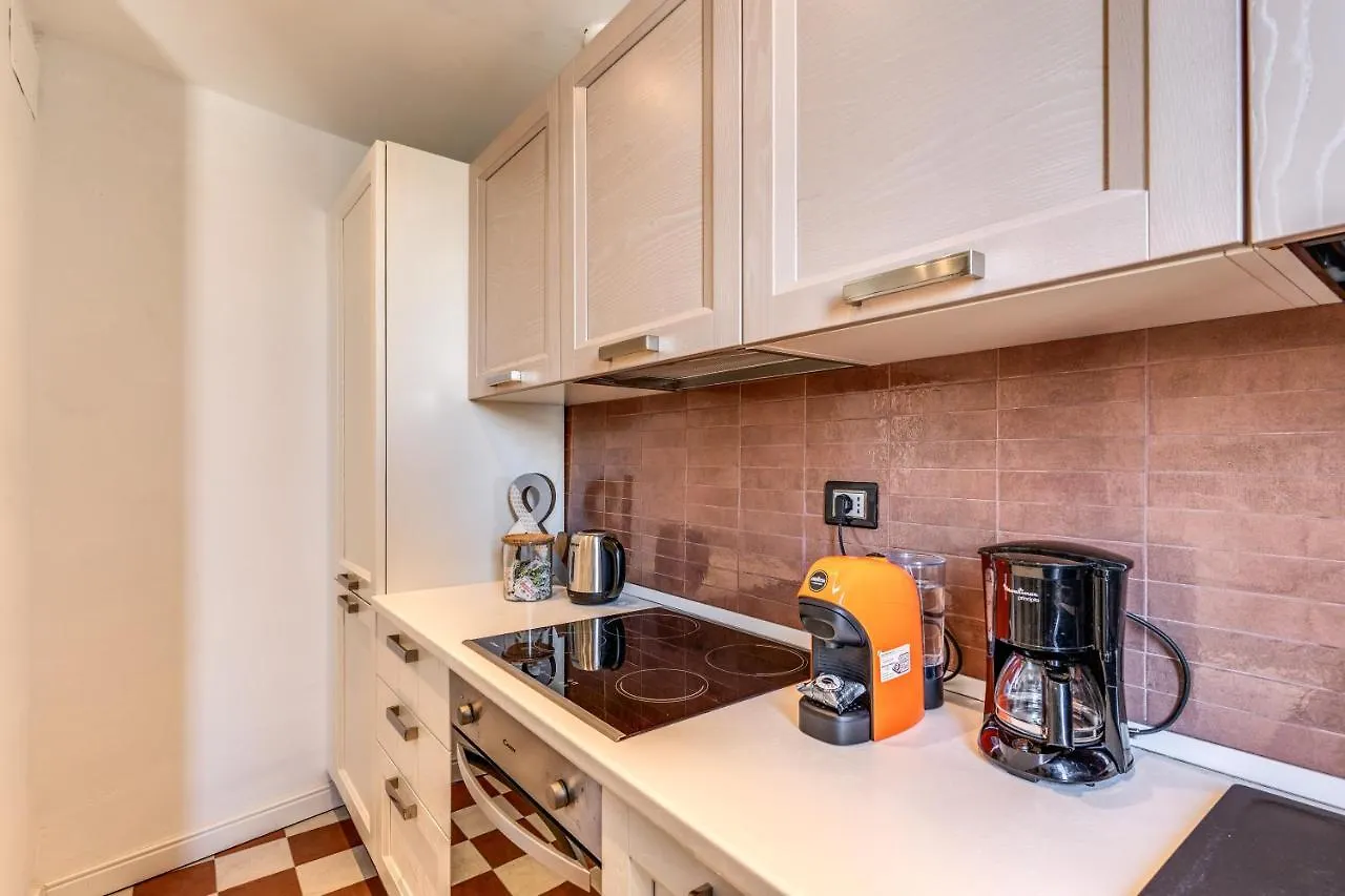 Aweshomeitaly - Pisa Park View Apartment 0*,  Włochy