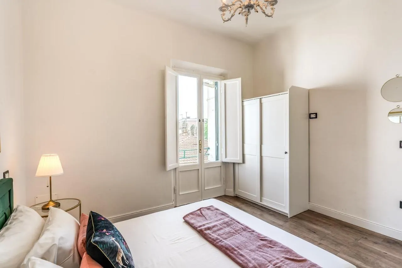 Aweshomeitaly - Pisa Park View Apartment Италия